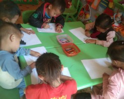 Trường mầm non Keo Lôm học tập và làm theo Bác